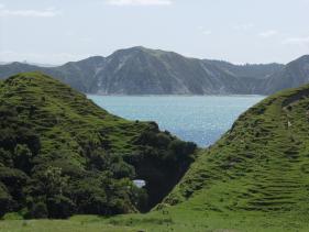 Tolaga Bay - Cook's Cave 2